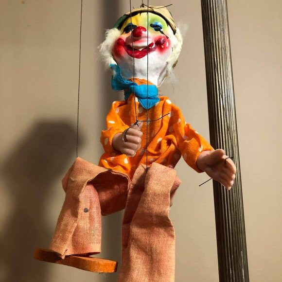 Vintage Mexican Clown marionette - Picture 2 of 10